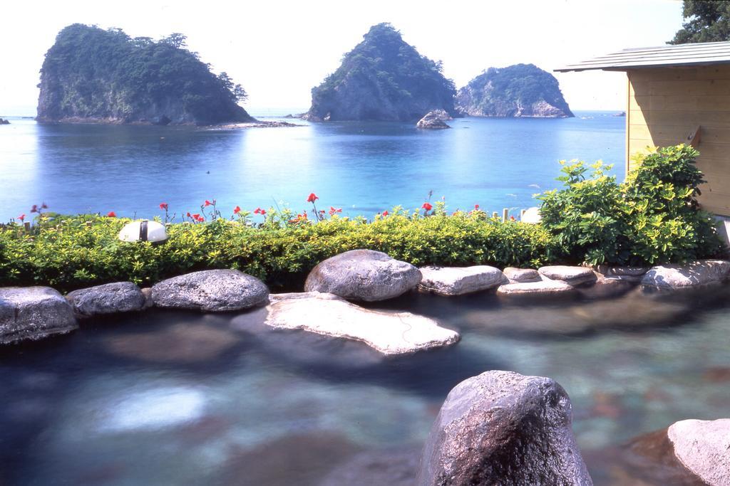 Dogashima Onsen Hotel Нисиидзу Экстерьер фото